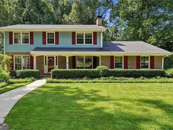 2820 Briarglen Drive, Atlanta, GA 30340