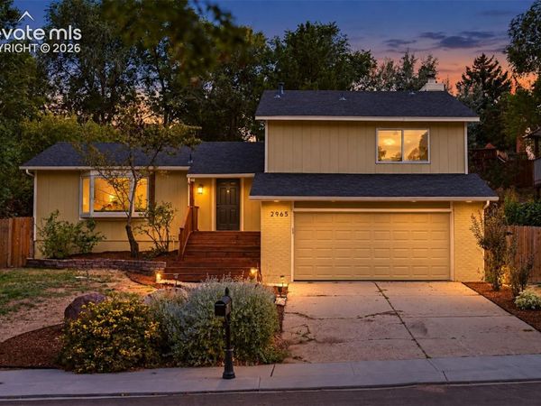 2965 Westcliff Circle, Colorado Springs, CO 80906