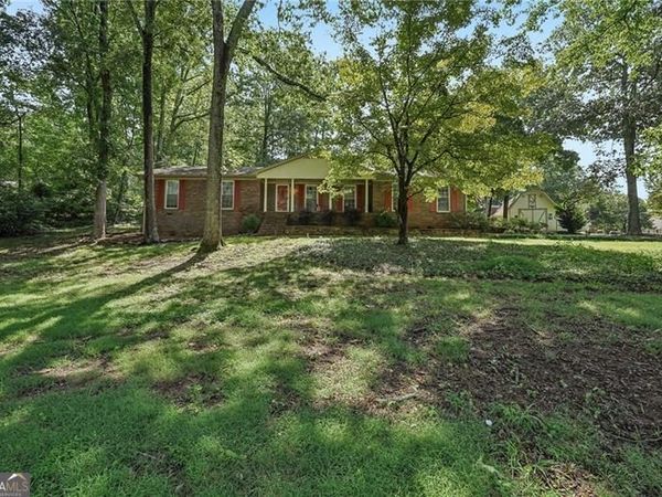 1025 Greenwood Acres Drive, Cumming, GA 30040