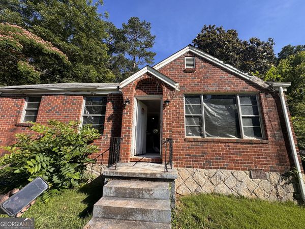 1532 Columbia Circle, Decatur, GA 30032