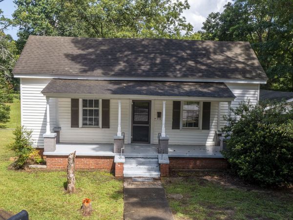 11 North Street, Manchester, GA 31816