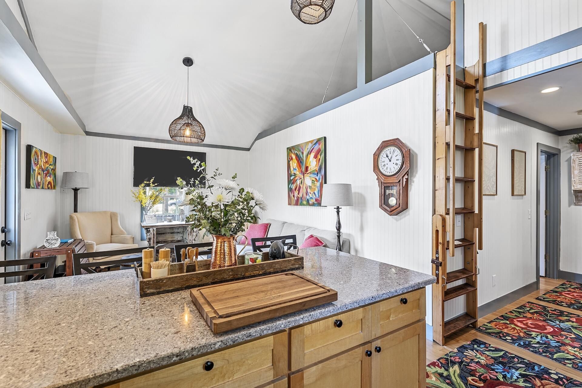 1123 Garland Road Photo 43