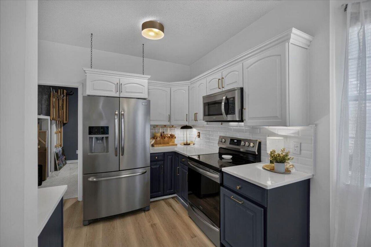 2452 Fulford Court Photo 20
