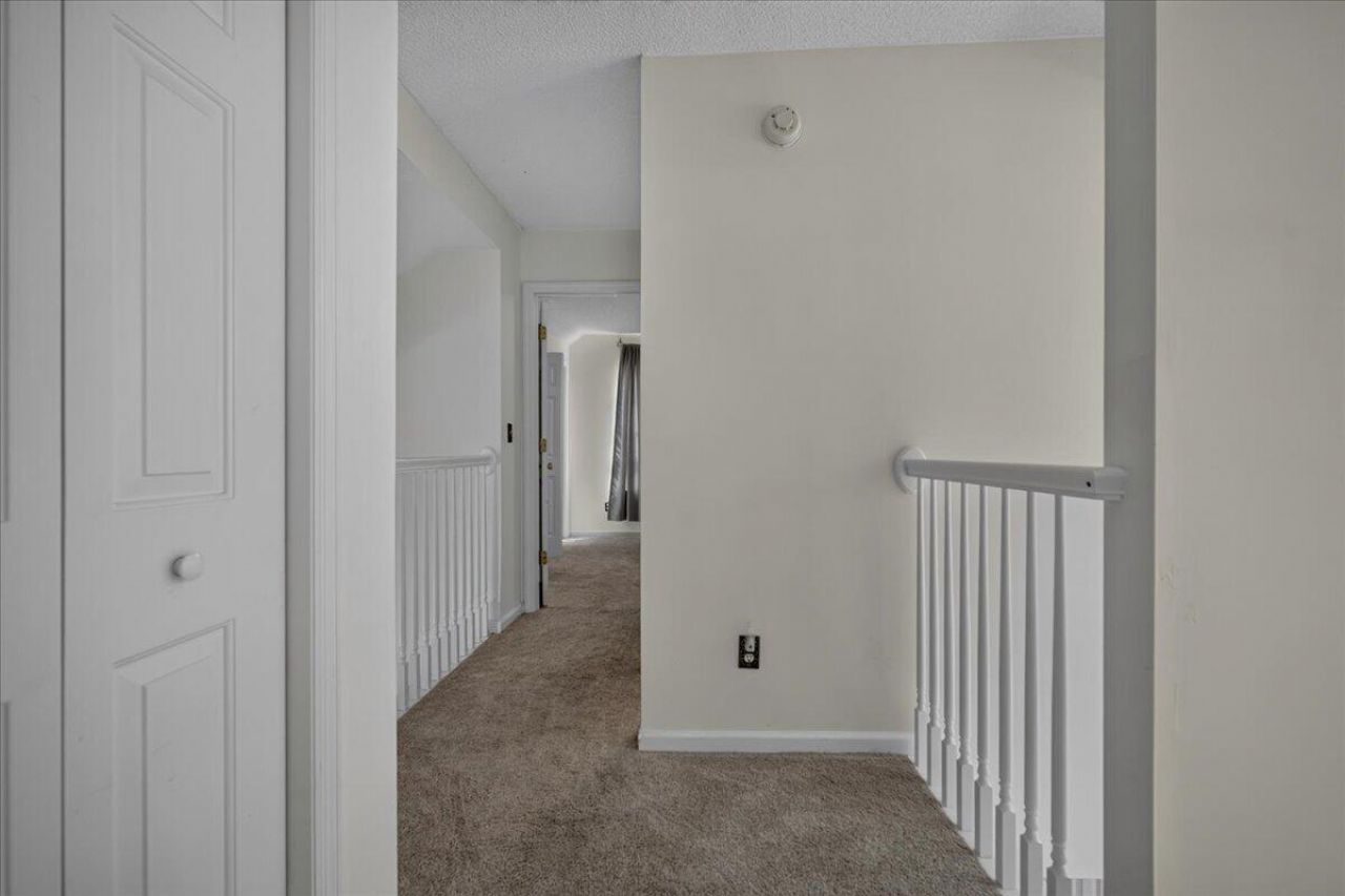 2452 Fulford Court Photo 40