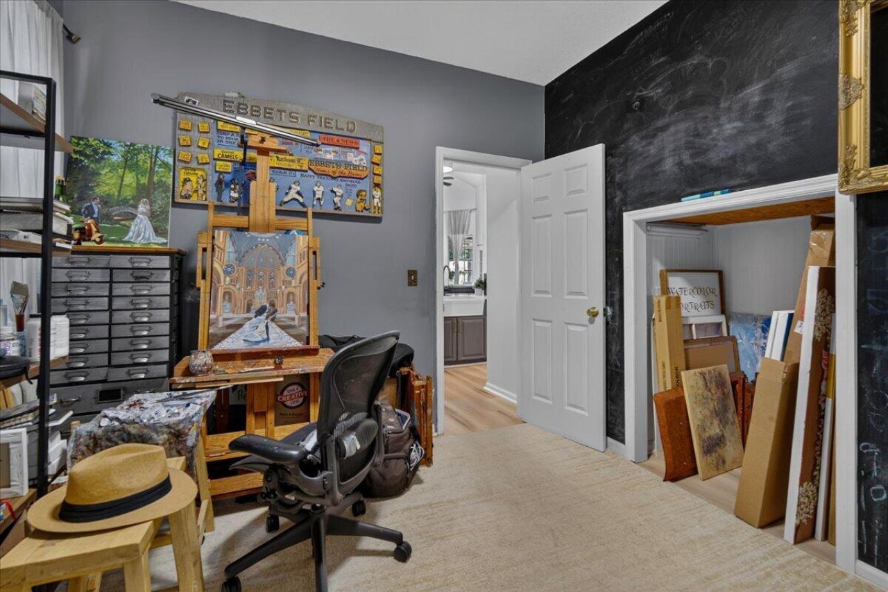 2452 Fulford Court Photo 44