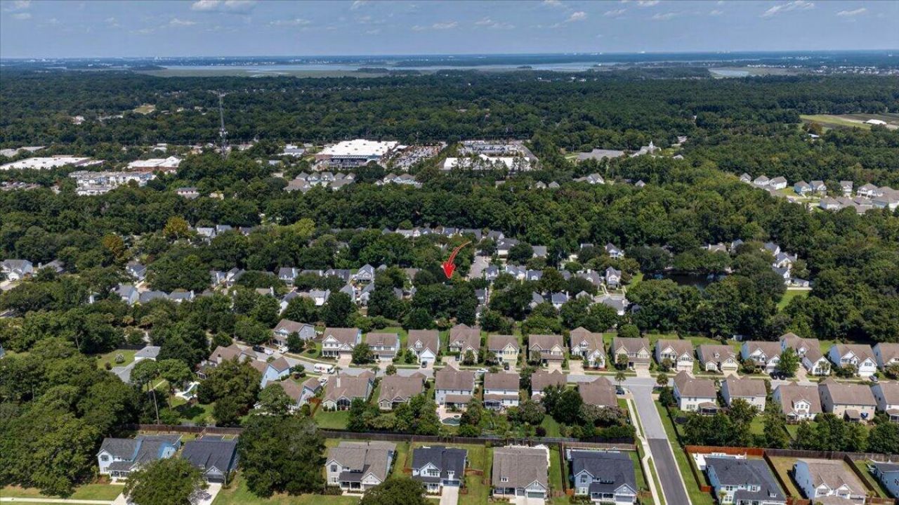 2452 Fulford Court Photo 57