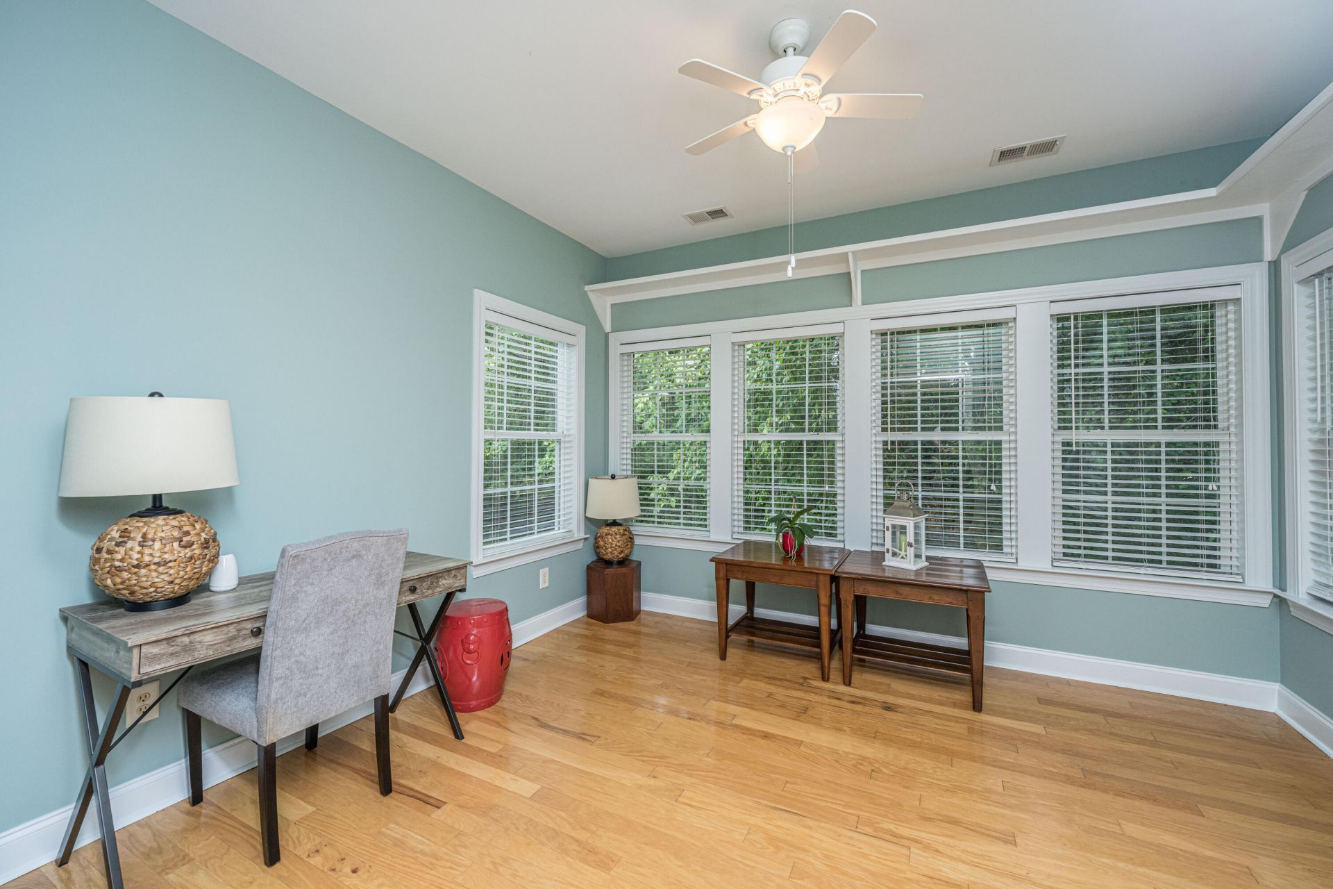 9124 Woodcreek Court Photo 18