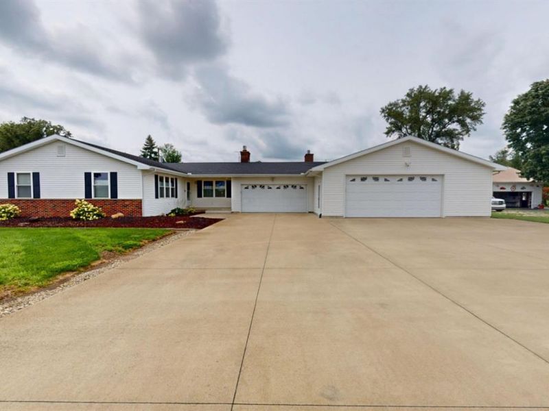 474 County Road 108, Fremont, OH 43420 Photo 2