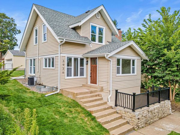 3936 Longfellow Avenue S, Minneapolis, MN 55407