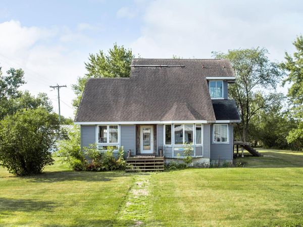221 E Lake Street , Parkers Prairie, MN 56361