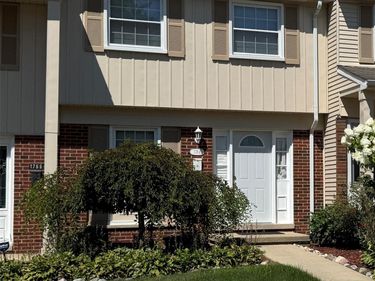 1764 Brentwood Drive, Troy, Mi 48098
