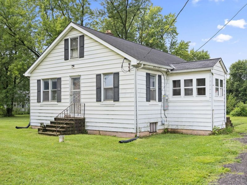2637 Brown Road, Grove City, OH 43123 Photo 1