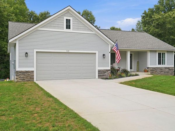 919 Armintrout Ridge Court, Allegan, MI 49010