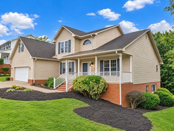 59 Eagle Ridge, Roanoke, VA 24012