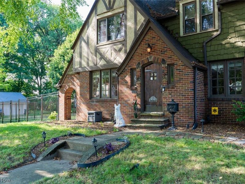 421 21st Street NW, Canton, OH 44709 Photo 4