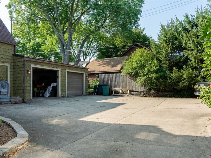 421 21st Street NW, Canton, OH 44709 Photo 5