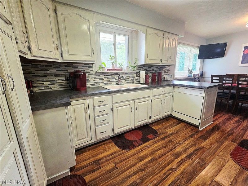 185 Briarleigh Drive, Brunswick, OH 44212 Photo 22