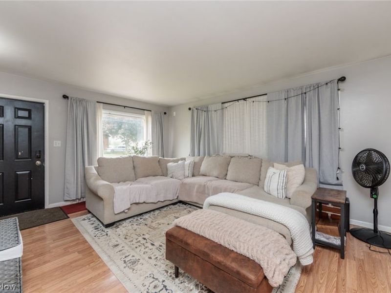 88 E Catawba Avenue, Akron, OH 44301 Photo 7