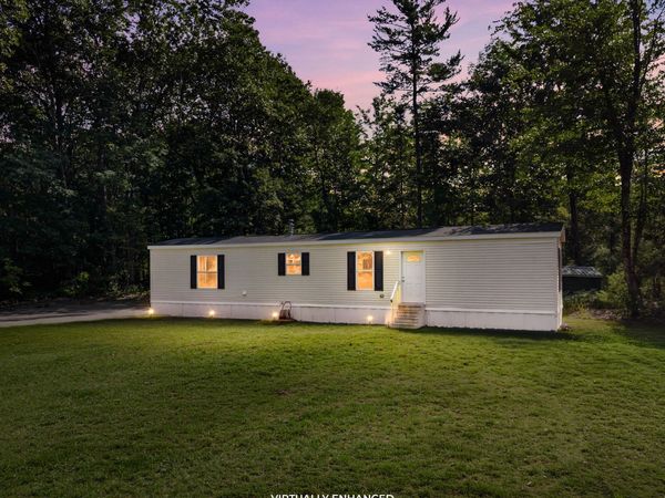 17 Brann Road, Vassalboro, ME 04989