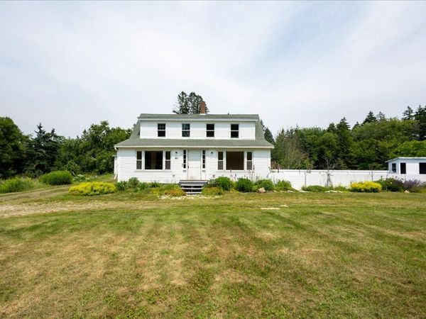 868 Hendricks Hill Road, Southport, ME 04576