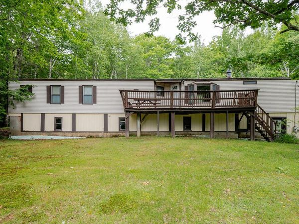 44 Scott Drive, Monmouth, ME 04259