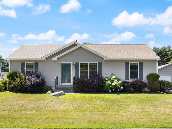 72 Glen Street , Augusta, ME 04330