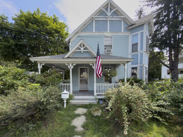 39 Park Street, Paris, ME 04281