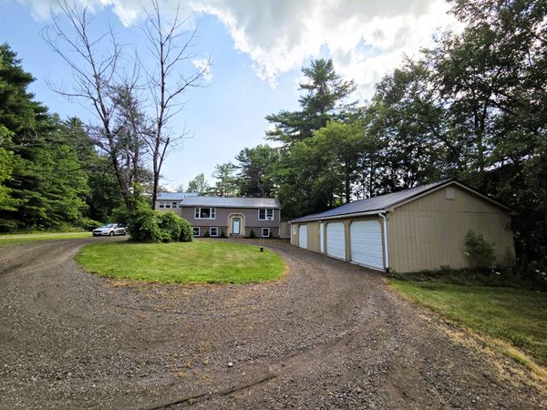 2552 N Belfast Avenue , Augusta, ME 04330