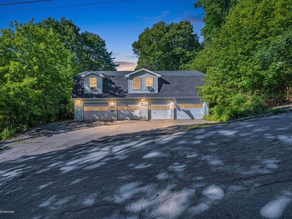 18 Kings Court, Brewer, ME 04412
