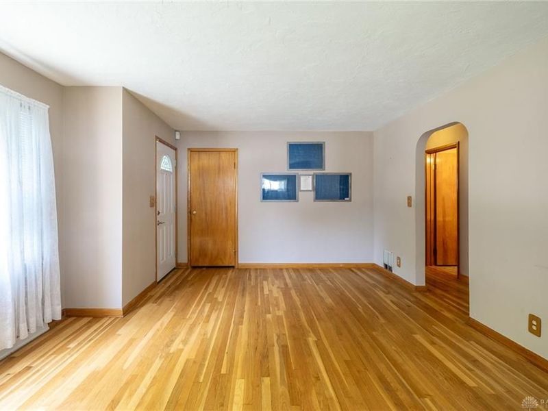 241 Hypathia Avenue, Dayton, OH 45404 Photo 11