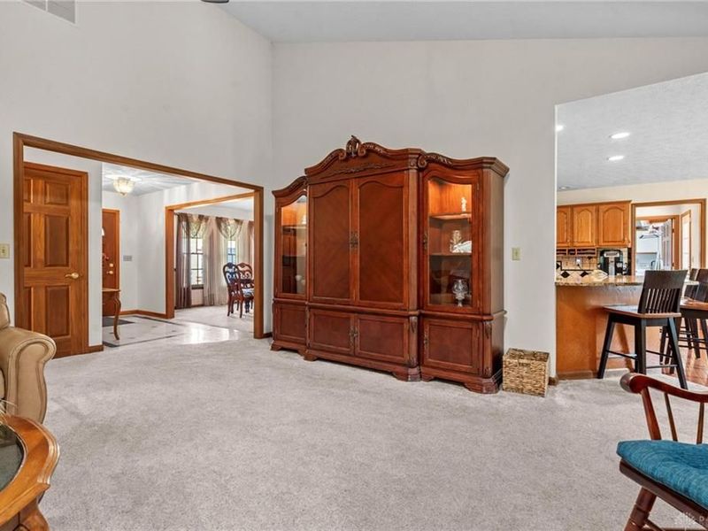 8495 Highmount Drive, Springboro, OH 45066 Photo 8