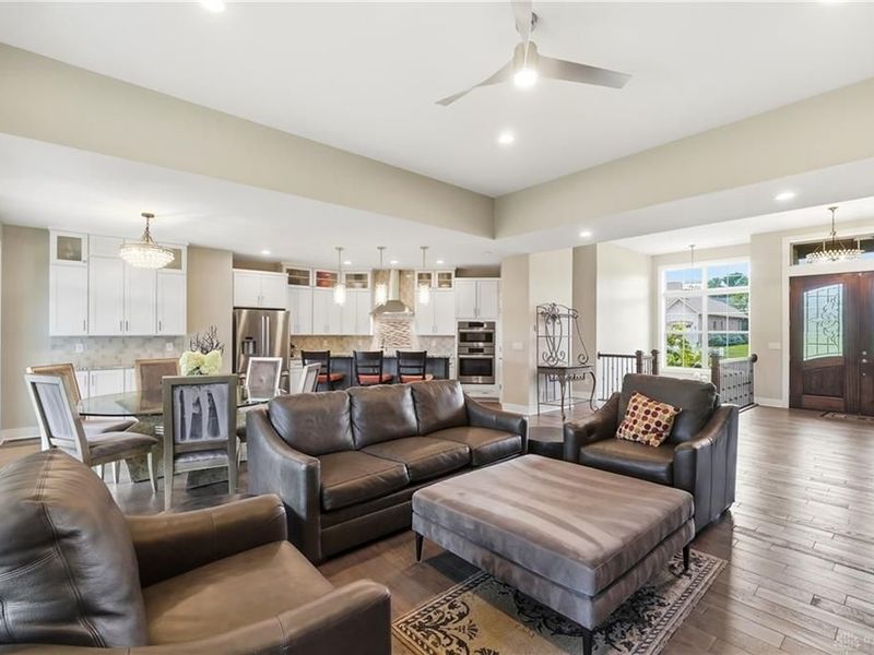 8009 Bennington Drive, West Chester, OH 45241 Photo 14