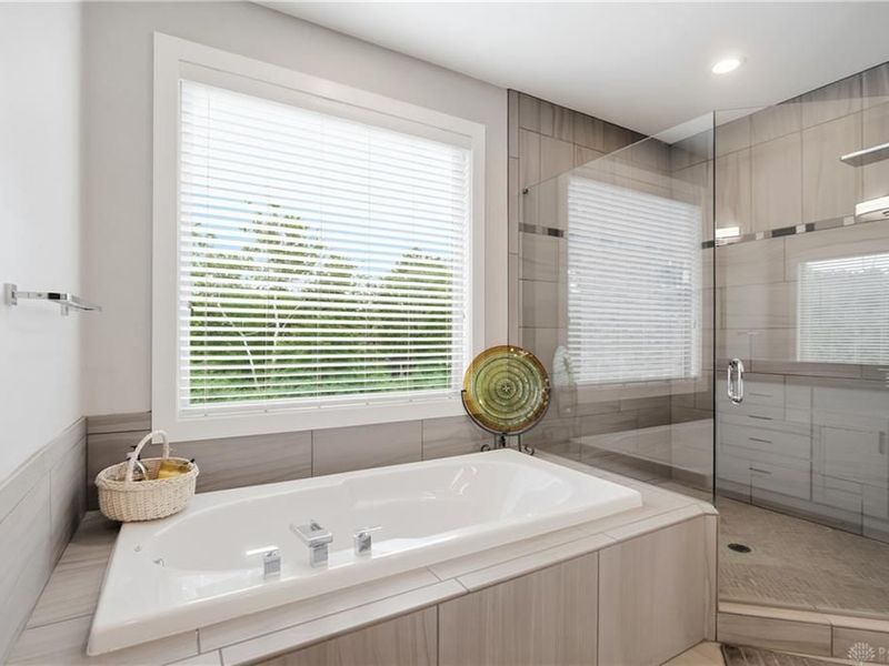 8009 Bennington Drive, West Chester, OH 45241 Photo 28