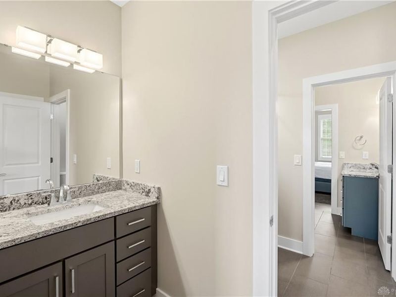 8009 Bennington Drive, West Chester, OH 45241 Photo 38