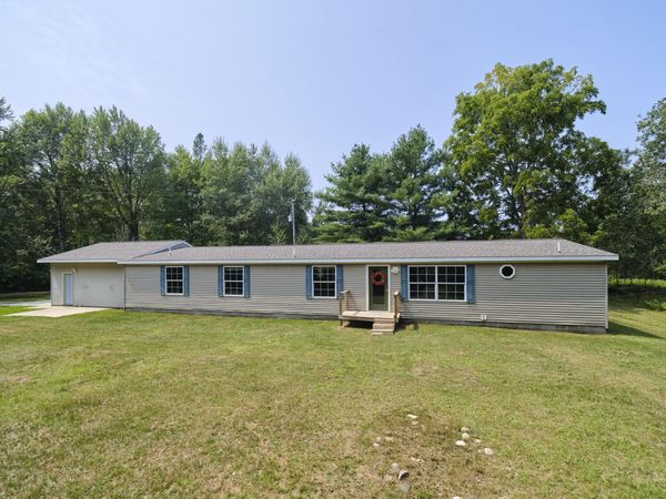 15766 Makinen Road, Kaleva, MI 49645