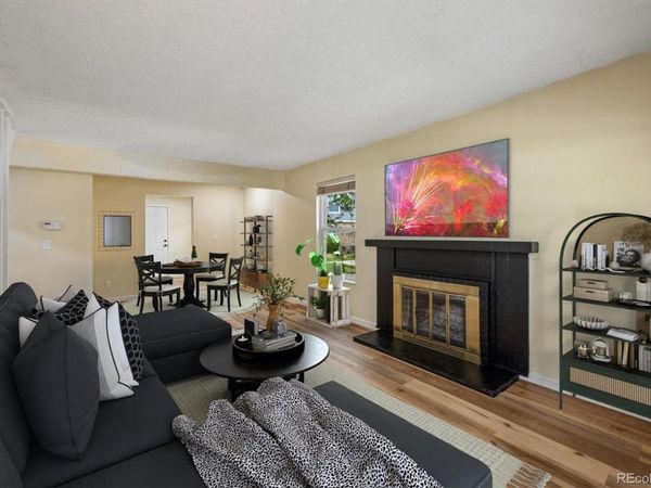 1521 S Owens Street , Unit 15, Denver, CO 80232