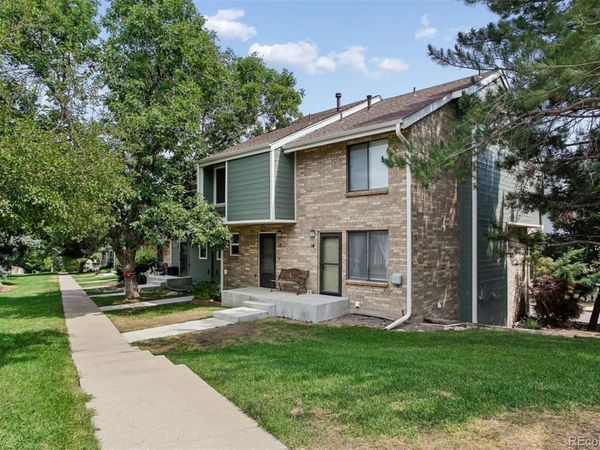 8749 W Cornell Avenue, Unit 13, Lakewood, CO 80227