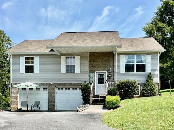 2535 Grotto Lane, Sevierville, TN 37876