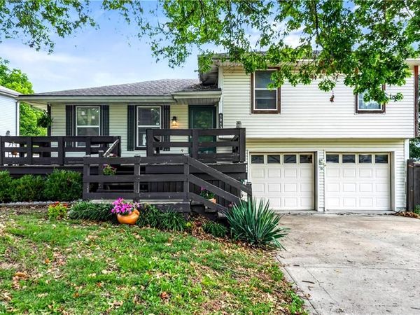 1013 Colbern Drive, Belton, MO 64012