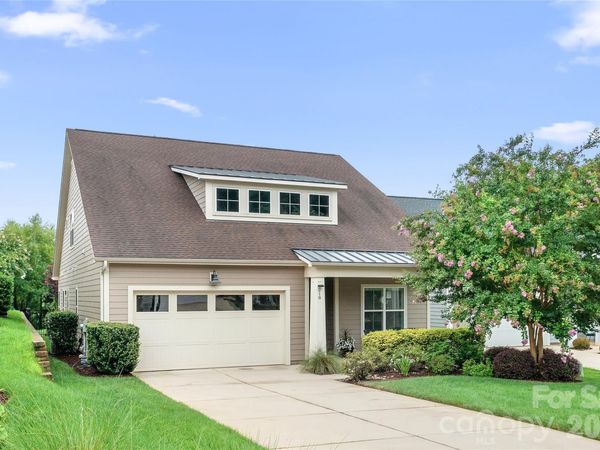 218 Stone Mountain Way, Denver, NC 28037