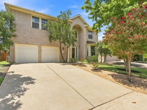 9716 Pasatiempo DR, Austin, TX 78717