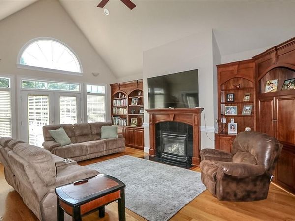 531 Westbrook Street , Jonesville, NC 28642
