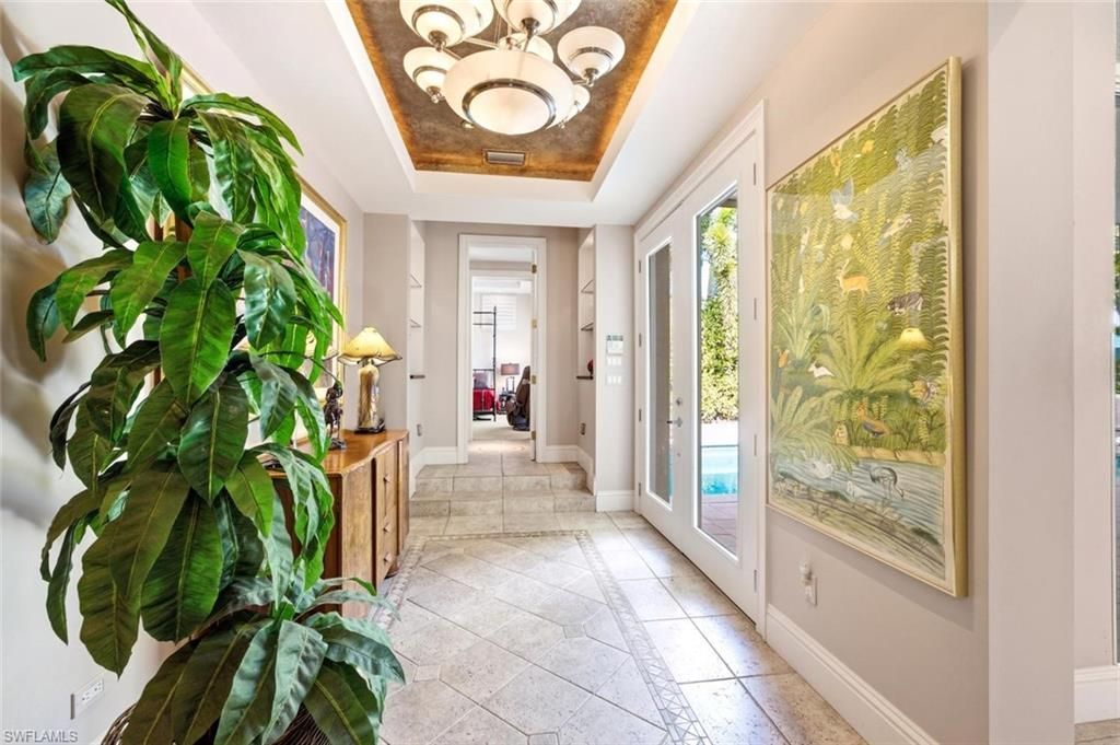 576 96th Ave N, Naples, FL 34108 Photo