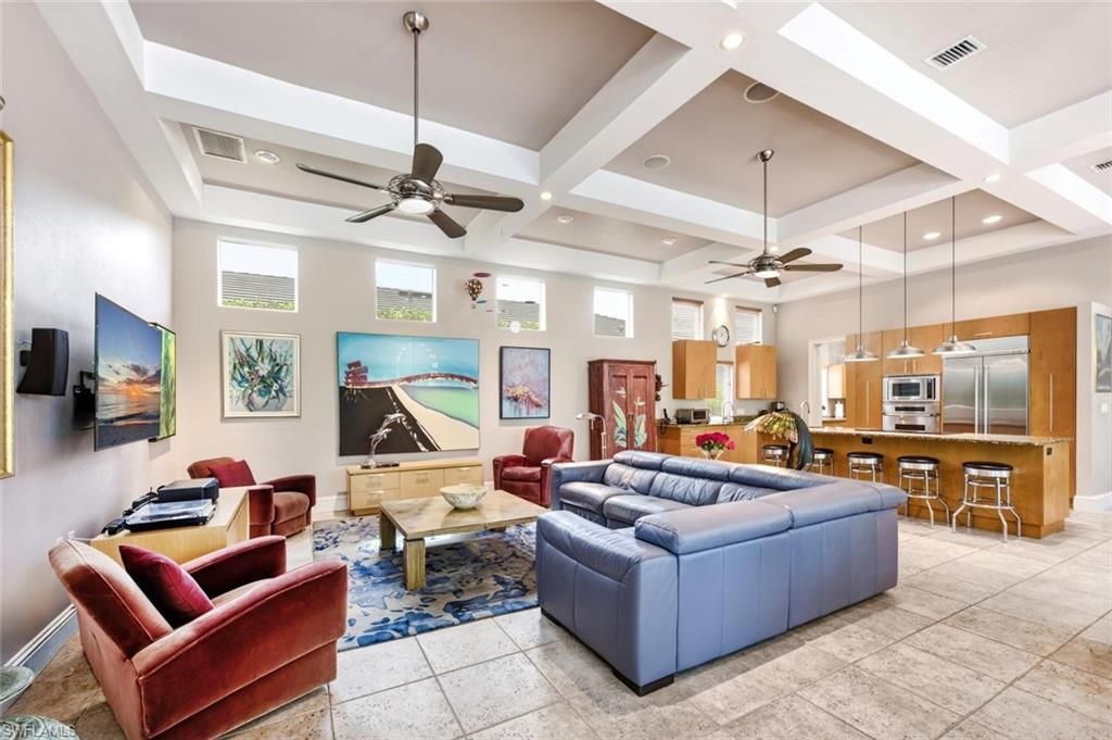 576 96th Ave N, Naples, FL 34108 Photo