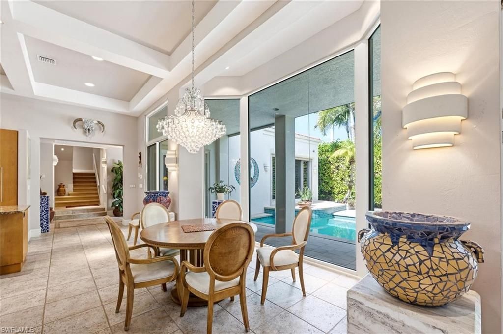 576 96th Ave N, Naples, FL 34108 Photo
