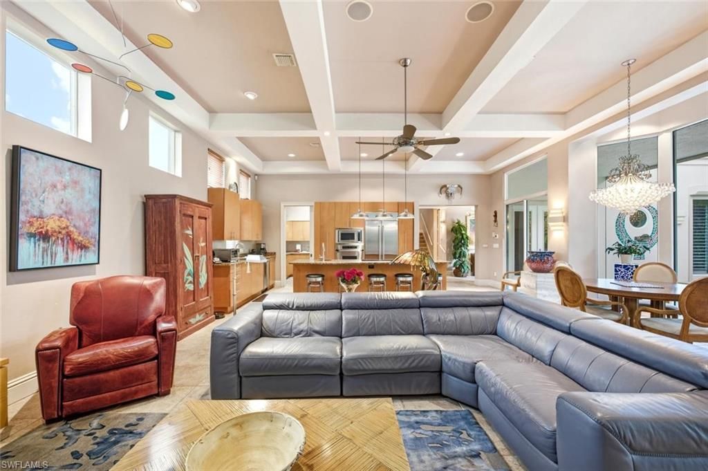 576 96th Ave N, Naples, FL 34108 Photo