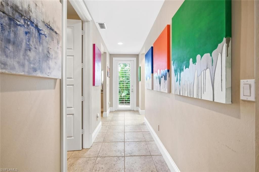 576 96th Ave N, Naples, FL 34108 Photo