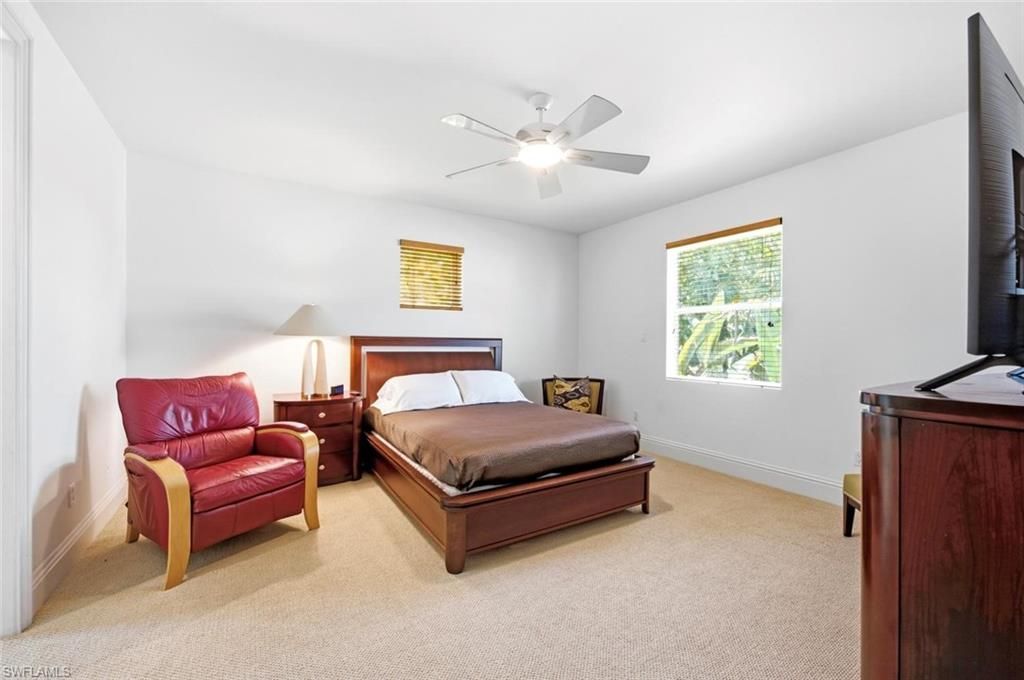 576 96th Ave N, Naples, FL 34108 Photo