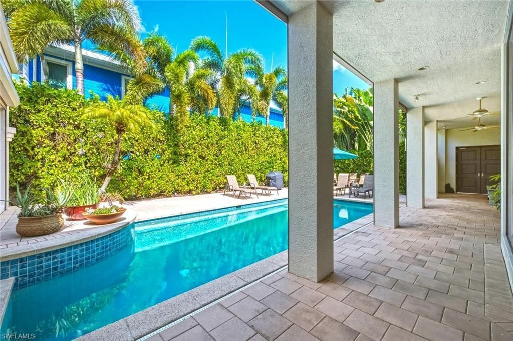 576 96th Ave N, Naples, FL 34108 Photo