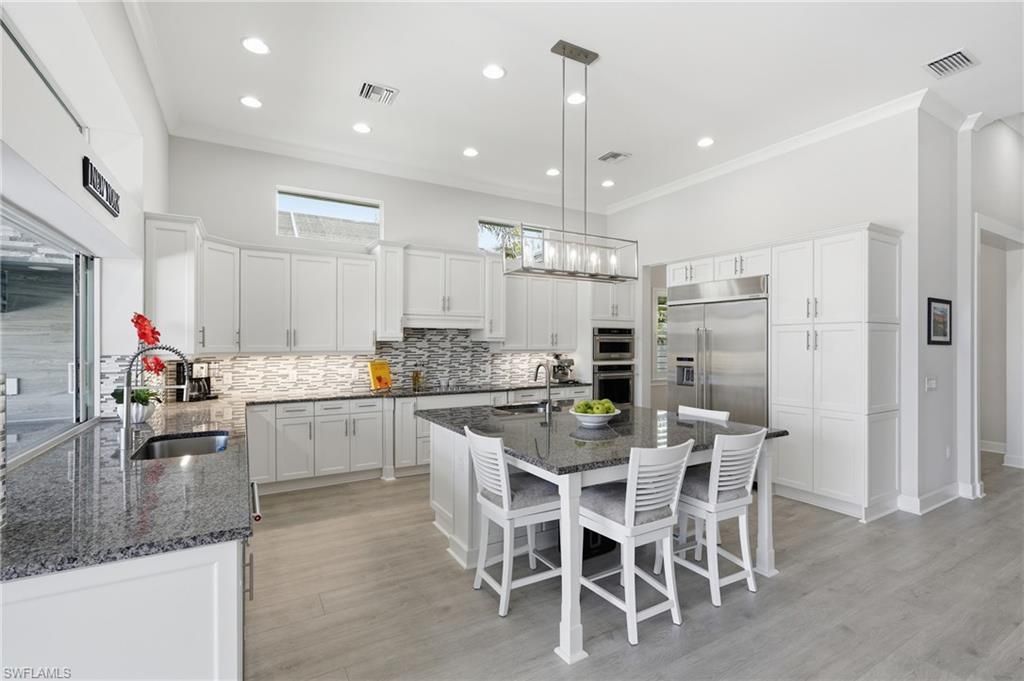 6061 Lucaya Way, Naples, FL 34113 Photo